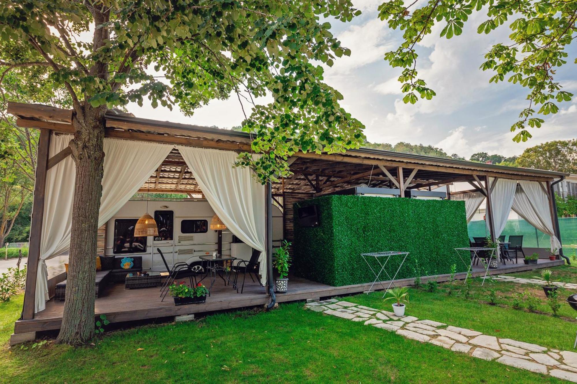 Каравани Avi Iris Фичоза Hotel Варна Екстериор снимка